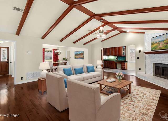 Property at 2640 Semoran Dr, Pensacola, FL 32503, 4 beds, 2 baths