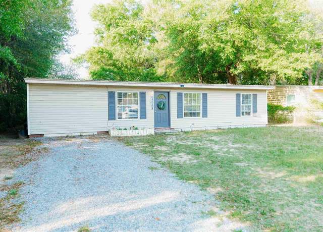 Property at 6456 Gaynell Ave, Milton, FL 32570, 3 beds, 1 bath