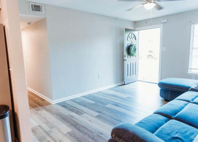 Property at 6456 Gaynell Ave, Milton, FL 32570, 3 beds, 1 bath