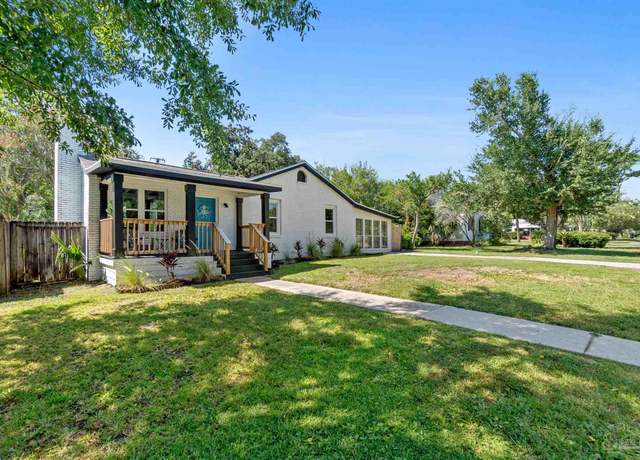 Property at 303 SE Syrcle Dr, Pensacola, FL 32507, 2 beds, 1 bath