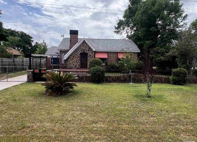 Property at 1317 Wilson Ave, Pensacola, FL 32507, 3 beds, 2 baths