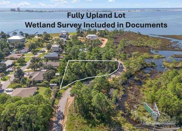 Property at 7918 Newport St, Navarre, FL 32566