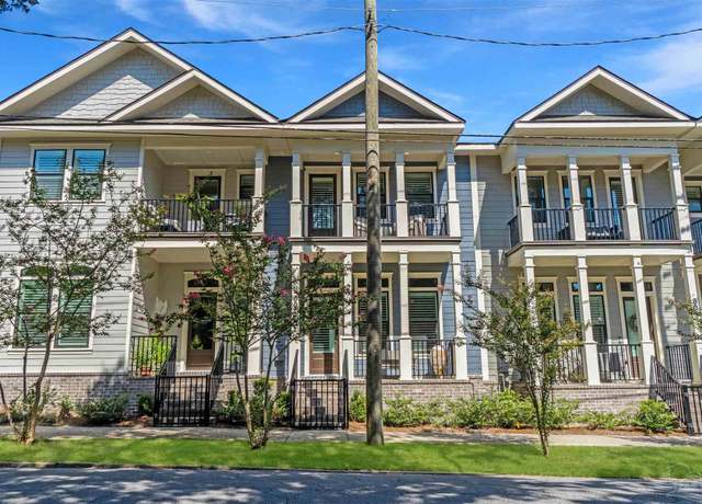 Property at 804 N Baylen St, Pensacola, FL 32502, 3 beds, 2.5 baths