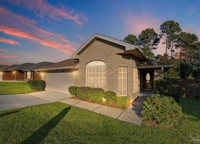 Property at 6356 Parakeet Trl, Pensacola, FL 32503, 3 beds, 2 baths