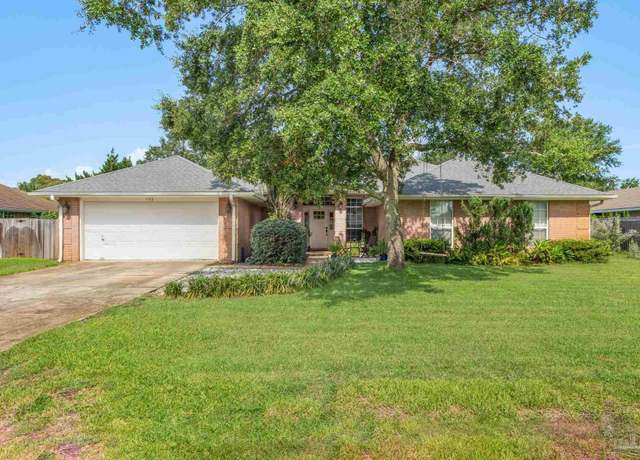 Property at 1145 Finch Dr, Gulf Breeze, FL 32563, 4 beds, 2 baths