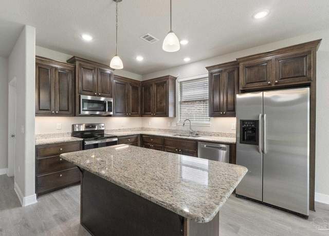 Property at 3825 Ranch Rd, Pace, FL 32571, 3 beds, 2 baths