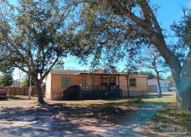 Property at 4829 Reese Rd, Gulf Breeze, FL 32563, 3 beds, 2 baths