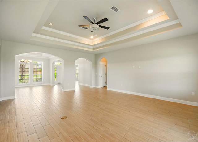 Property at 2665 Tulip Hill Rd, Pace, FL 32571, 4 beds, 3 baths