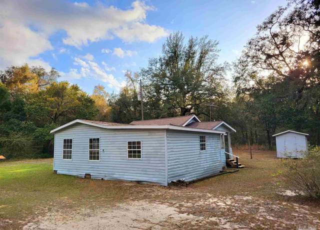 Property at 7474 Embers Ln, Milton, FL 32583, 3 beds, 1 bath