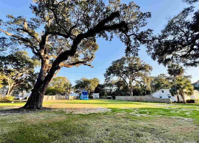 Property at 1017 Fairnie Ave, Pensacola, FL 32503