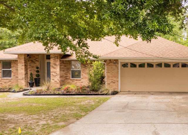 Property at 2034 Silverado Ct, Pensacola, FL 32506, 3 beds, 2 baths
