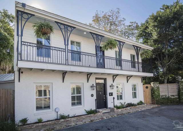 Property at 125 Calle De Santiago, Pensacola, FL 32502, 2 beds, 2 baths