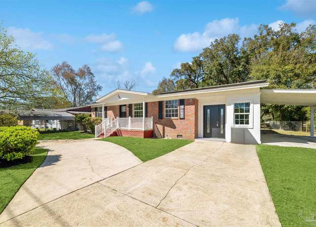 Property at 3400 W Hernandez St, Pensacola, FL 32505, 3 beds, 2.5 baths