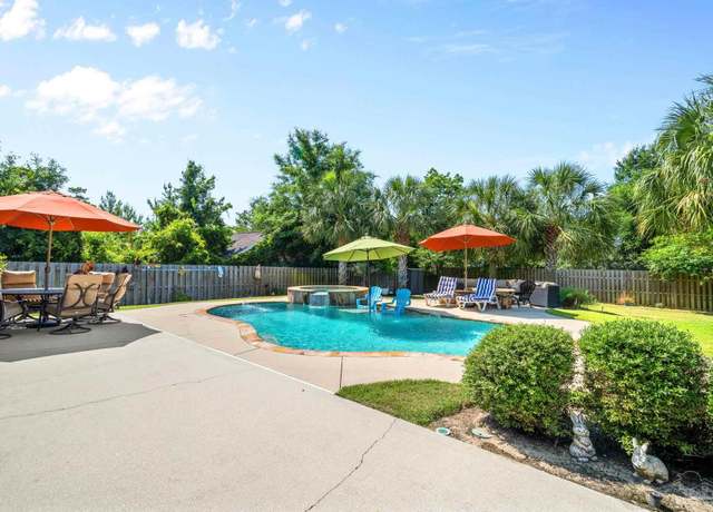 Property at 4295 Graceful Ct, Gulf Breeze, FL 32563, 4 beds, 3 baths