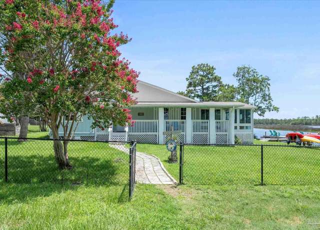 Property at 2750 Mercado Dr, Pensacola, FL 32507, 3 beds, 2 baths