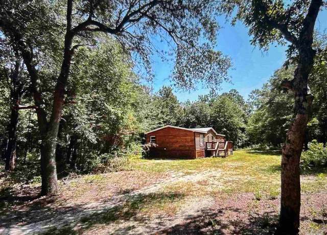 Property at 6662 Shaggy Oaks Dr, Milton, FL 32583, 3 beds, 2 baths