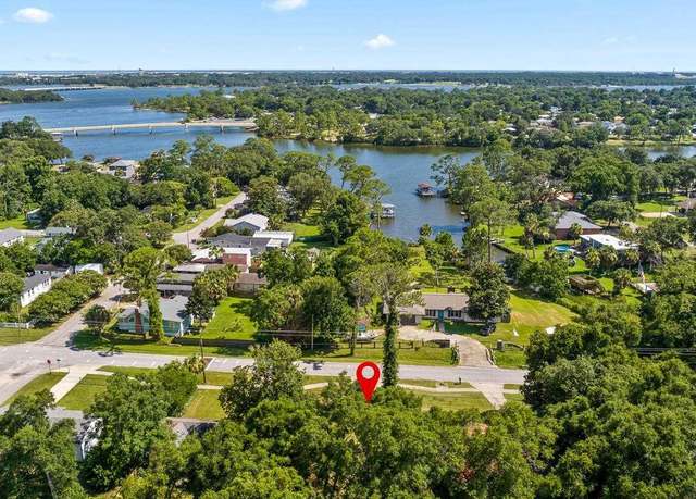 Property at 306 W Winthrop Ave, Pensacola, FL 32507