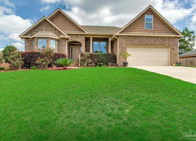 Property at 628 Mohegan Cir, Cantonment, FL 32533, 4 beds, 2 baths