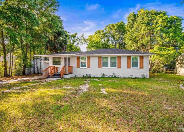 Property at 204 Donald Dr, Pensacola, FL 32507, 3 beds, 1 bath