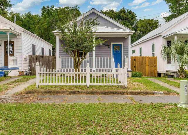 Property at 1410 E Gadsden St, Pensacola, FL 32501, 2 beds, 1 bath