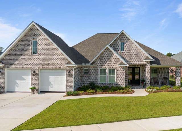 Property at 5764 Highland Lake Dr, Milton, FL 32583, 5 beds, 3 baths