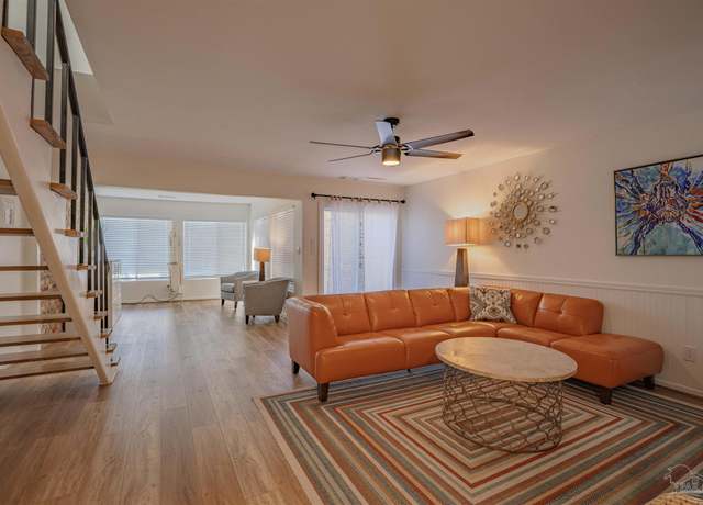 Property at 4736 Huron Dr, Pensacola, FL 32507, 2 beds, 1.5 baths