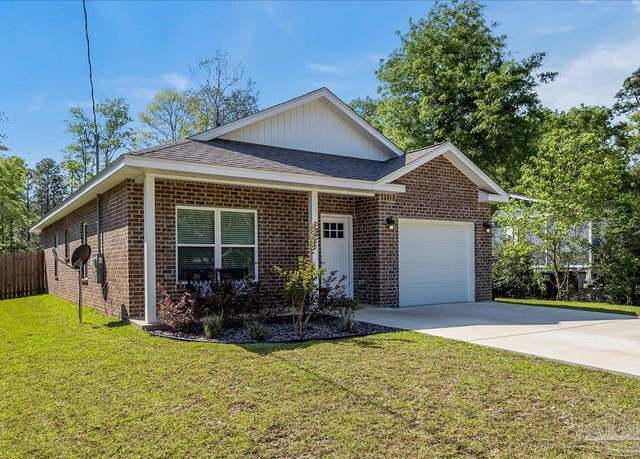 Property at 3329 Bonfire Dr, Milton, FL 32583, 3 beds, 2 baths