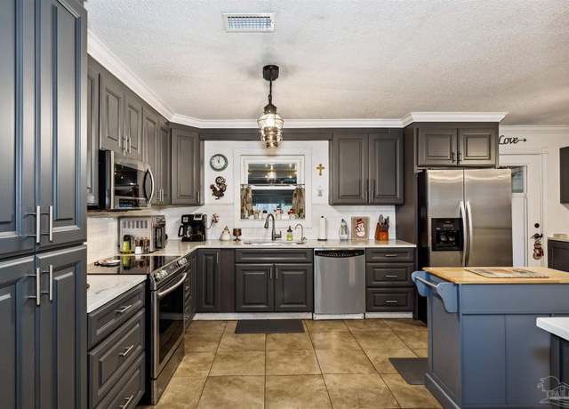 Property at 7741 Boyd Ave, Pensacola, FL 32514, 3 beds, 2 baths