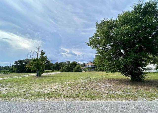 Property at 10106 Nelle Ave, Pensacola, FL 32507