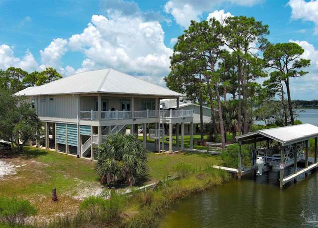 Property at 33192 Marlin Key Dr, Orange Beach, AL 36561, 4 beds, 4.5 baths