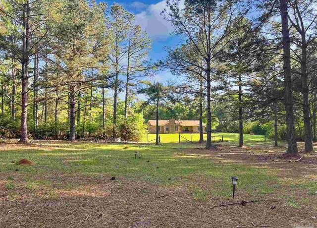 Property at 13505 N Hwy 87, Jay, FL 32565, 3 beds, 2 baths
