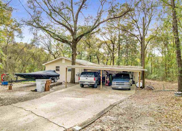 Property at 11375 Horizon Rd, Milton, FL 32583, 3 beds, 1 bath
