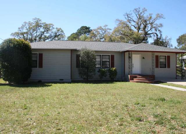 Property at 6644 Maple St, Milton, FL 32570, 3 beds, 3 baths
