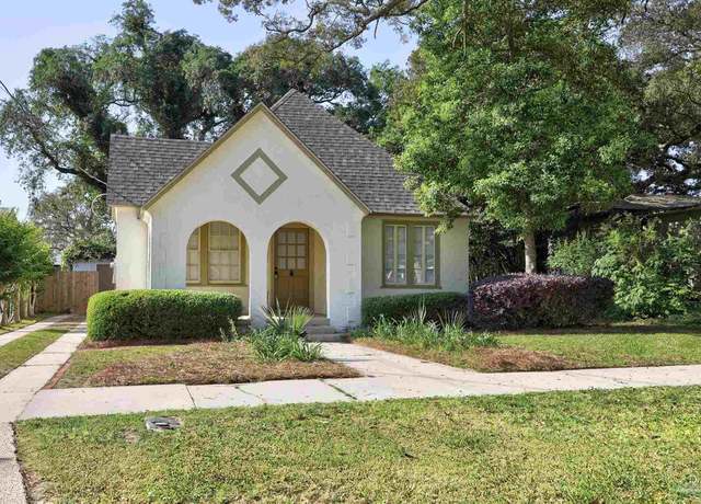 Property at 1911 E Mallory St, Pensacola, FL 32503, 3 beds, 2 baths