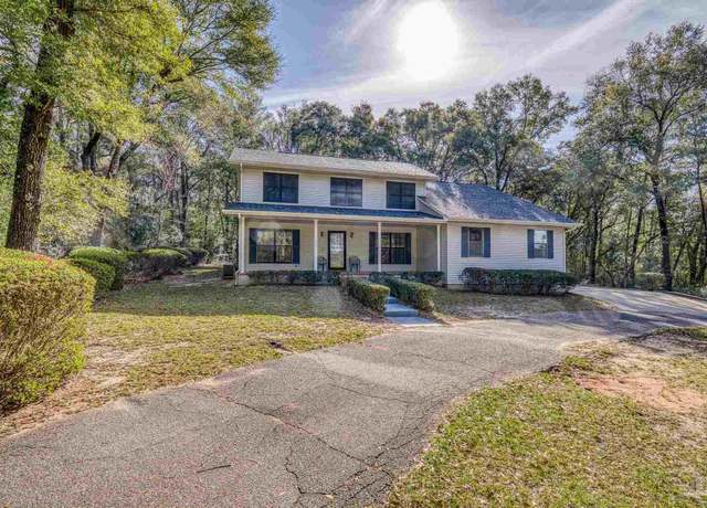 Property at 6245 Spanish Oak Ct, Pensacola, FL 32526, 4 beds, 2.5 baths
