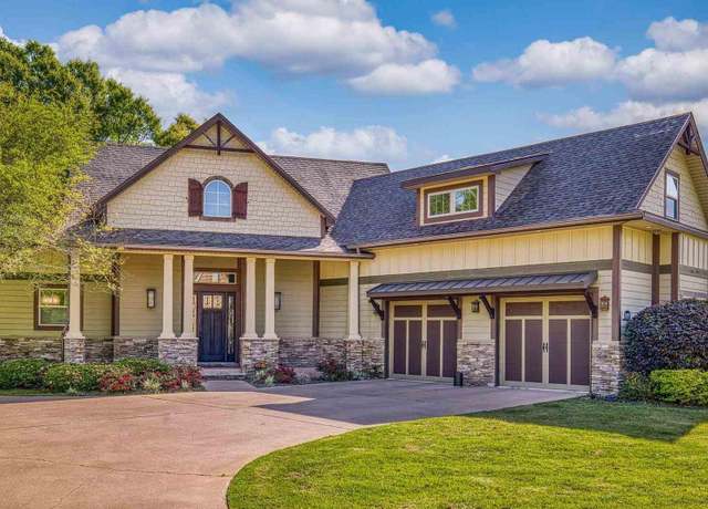 Property at 8419 Foxtail Loop, Pensacola, FL 32526, 4 beds, 3.5 baths
