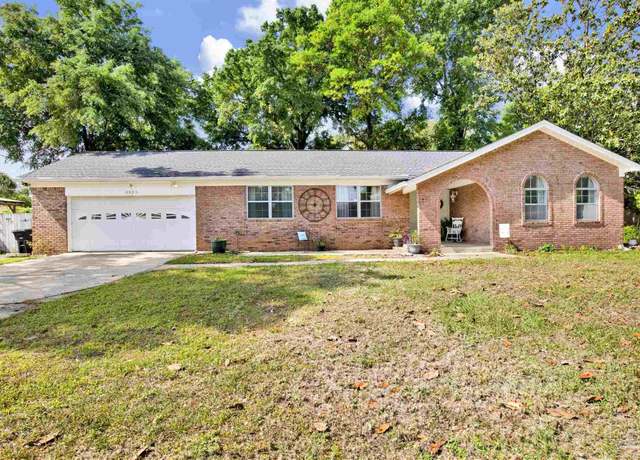 Property at 3955 Potosi Rd, Pensacola, FL 32504, 3 beds, 2 baths