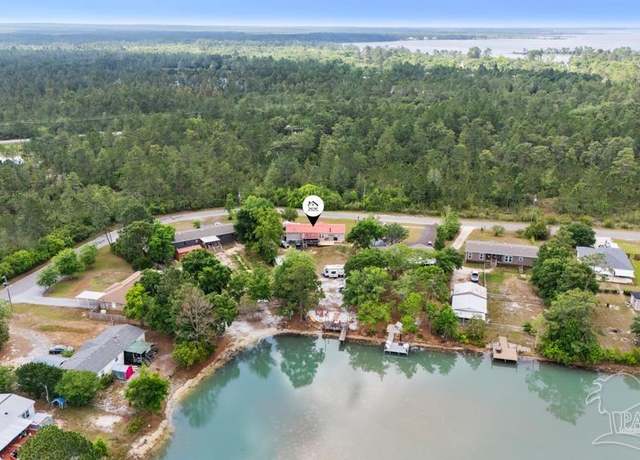 Property at 7988 Twin Lake Dr, Milton, FL 32583, 3 beds, 2.5 baths
