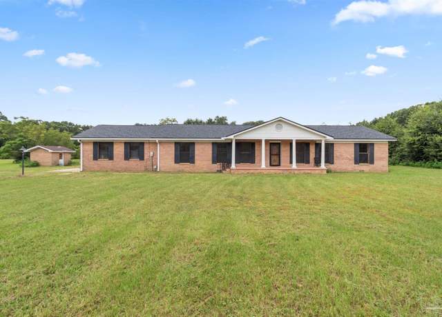 Property at 6635 Dallas Ave, Pensacola, FL 32526, 3 beds, 2 baths