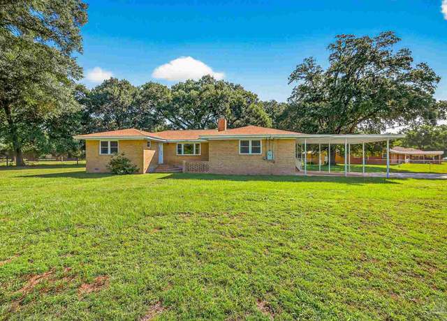 Property at 4700 Anna Simpson Rd, Milton, FL 32583, 4 beds, 3 baths