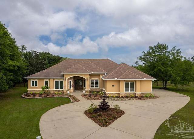 Property at 9554 Yarrow Cir, Pensacola, FL 32514, 4 beds, 3 baths