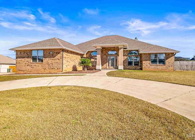 Property at 8078 Thoroughbred Rd, Pensacola, FL 32526, 4 beds, 3 baths