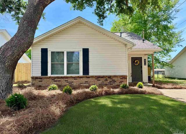 Property at 6216 Forest Pines Dr, Pensacola, FL 32526, 2 beds, 2 baths