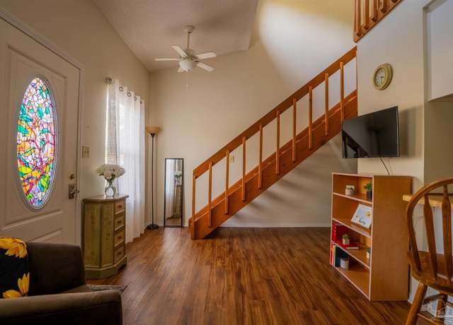 Property at 619 Woodsman Dr, Pensacola, FL 32506, 1 bed, 1 bath