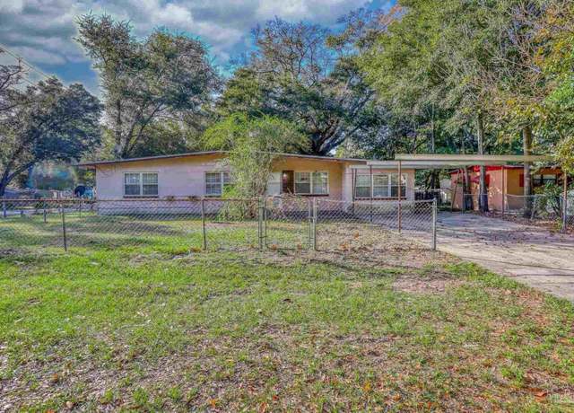 Property at 5 Emerald Ave, Pensacola, FL 32505, 3 beds, 1 bath
