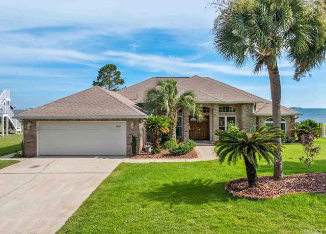 Property at 9275 Lilge Cir, Navarre, FL 32566, 4 beds, 2.5 baths