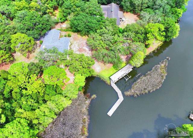 Property at 12535 Ophelia Dr, Pensacola, FL 32506, 3 beds, 2.5 baths