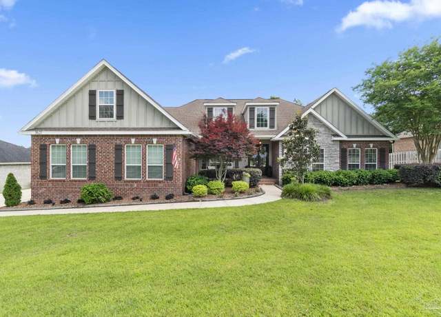 Property at 5621 Lobelia Ln, Pensacola, FL 32526, 5 beds, 4.5 baths