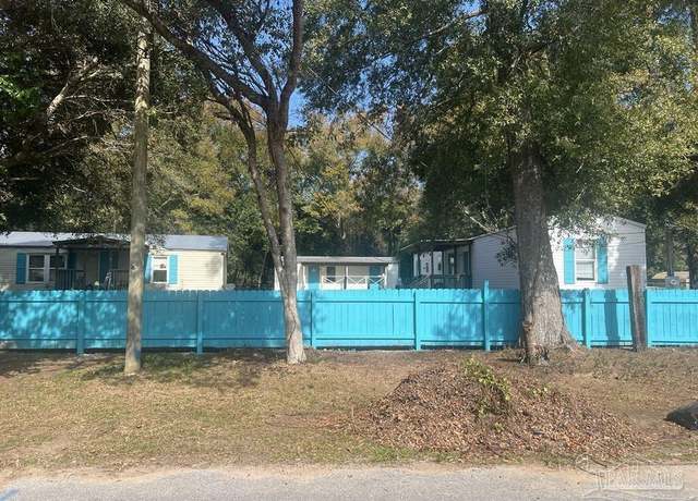 Property at 2810 Desert St, Pensacola, FL 32514