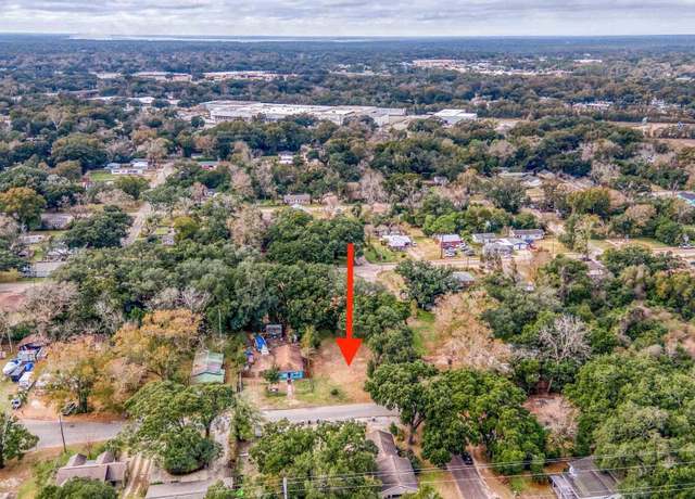 Property at 5 Simon Ct, Pensacola, FL 32505